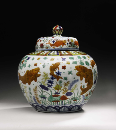 Important Wucai Fish Jar to be offered at Sotheby's ming-wucai-fish-jar