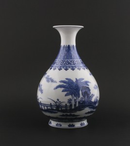 Chinese emperor’s vase for auction at Sheppard’s carlow-vase