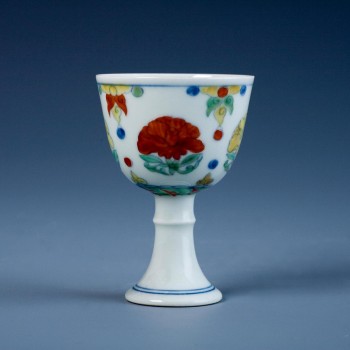 Doucai Palatte First Used In The Xuande Reign! An Rare Doucai Stem Cup Mark and period of Chenghua