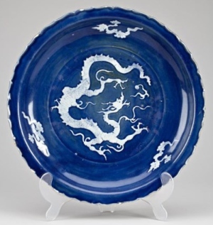 Ming Charger Sells For $1 Million Plus chinese-charger