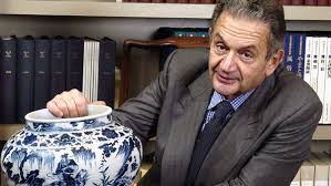 Was I right? Eskenazi thinks Christies behaved badly! Eskenazi thinks Christies behaved badly!