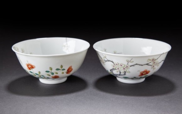 Pair Of Plum Blossom Bowls Xuantong xuantong-famille-rose-bowls