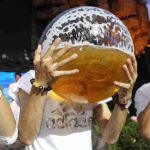 "Ganbei Culture" - Policeman Dies From Baijiu Overdose "Ganbei Culture"