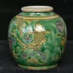 3.4" Marked Old Green Wucai Porcelain Dynasty Year Fish Lotus Leaf Pot Jar Crock 3.4" Marked Old Green Wucai Porcelain Dynasty Year Fish Lotus Leaf Pot Jar Crock