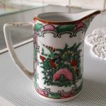 VINTAGE CHINESE FAMILLE ROSE MEDALLION JUG PITCHER HAND PAINTED FLORAL GOLD hi J VINTAGE CHINESE FAMILLE ROSE MEDALLION JUG PITCHER HAND PAINTED FLORAL GOLD hi J