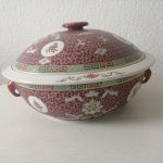 Chinese Mun Shou Famille Rose Porcelain soup tureen bowl & cover Chinese Mun Shou Famille Rose Porcelain soup tureen bowl & cover