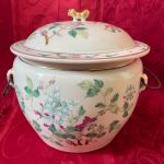 Beautiful very big Chinese Qing Dynasty Famille Rose Flowers porcelain tea Bowl Beautiful very big Chinese Qing Dynasty Famille Rose Flowers porcelain tea Bowl