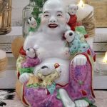 Vintage XL Chinese Porcelain 25cm Laughing Buddha Statue Figurine Famille Rose Vintage XL Chinese Porcelain 25cm Laughing Buddha Statue Figurine Famille Rose
