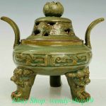 Old Chinese Longquan Green Porcelain Dynasty Lion Beast Incense Burner Censer Old Chinese Longquan Green Porcelain Dynasty Lion Beast Incense Burner Censer