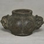 5CM Rare Old China Bronze Dynasty Palace Lion Beast Ear Incense burner Censer 5CM Rare Old China Bronze Dynasty Palace Lion Beast Ear Incense burner Censer