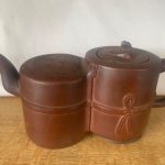 ANTIQUE YIXING DOUBLECHAMBER RED CLAY TEAPOT 9cm tall 22cm handle-spout 8cm wide ANTIQUE YIXING DOUBLECHAMBER RED CLAY TEAPOT 9cm tall 22cm handle-spout 8cm wide