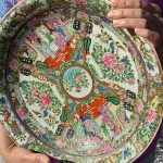 Large Vintage chinese porcelain famille rose plate med 20th hand painted Large Vintage chinese porcelain famille rose plate med 20th hand painted