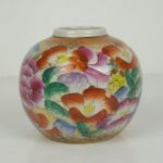 Beautiful Vintage Hand Painted Floral Chinese Ginger Jar 9.5cm * No Lid * Beautiful Vintage Hand Painted Floral Chinese Ginger Jar 9.5cm * No Lid *