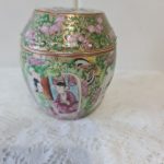 Antique Chinese Canton Famille Rose Small Cylindrical Pot & Lid Box and Cover Antique Chinese Canton Famille Rose Small Cylindrical Pot & Lid Box and Cover