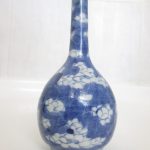 NICE ANTIQUE CHINESE LATE 19th / E20th QING PRUNUS BLOSSOM CRACKED ICE BUD VASE NICE ANTIQUE CHINESE LATE 19th / E20th QING PRUNUS BLOSSOM CRACKED ICE BUD VASE