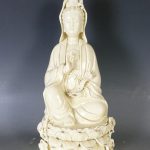 CHINESE BLANC DE CHINE PORCELAIN FIGURE GUANYIN L19THC