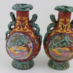 2 Chinese Dragon & PhoenixVases Mark Da Qing Qianlong Nian Zhi (1875-1908) 18cm 2 Chinese Dragon & PhoenixVases Mark Da Qing Qianlong Nian Zhi (1875-1908) 18cm