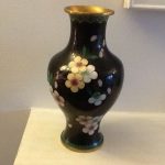 VINTAGE TALL CHINESE CLOISONNÉ PRUNES DESIGN VASE VINTAGE TALL CHINESE CLOISONNÉ PRUNES DESIGN VASE