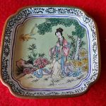Antique Chinese Canton enamel tray or landscape dish classic 18th century Antique Chinese Canton enamel tray or landscape dish classic 18th century