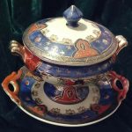 Antique Chinese Tureen Hand Painted Antique Chinese Tureen Hand Painted