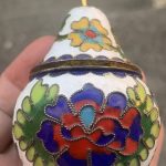 VTG CHINESE CLOISONNE ENAMELLED PEAR, FANTASTIC DETAIL VTG CHINESE CLOISONNE ENAMELLED PEAR, FANTASTIC DETAIL