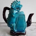 Rare 1800-1900 Foo Dog Porcelain Cadogan Teapot Rare 1800-1900 Foo Dog Porcelain Cadogan Teapot