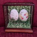 2x Oriental/Chinese hand painted eggs in wooden and green silk display case vtg