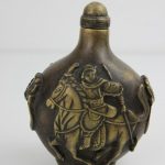 Bronze Guangong Hero Snuff/ Perfume Bottle Weighs 400g Hand Craved 11x9x5cm Bronze Guangong Hero Snuff/ Perfume Bottle Weighs 400g Hand Craved 11x9x5cm