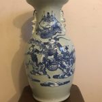 Antique Chinese Blue & White Vase Antique Chinese Blue & White Vase