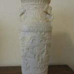 Chinese/Japanese Vase white/ivory very heavy Chinese/Japanese Vase white/ivory very heavy