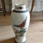 Vintage Chinese Crackle Graze Familee Vase Signed Vintage Chinese Crackle Graze Familee Vase Signed
