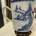 ANTIQUE 18th CENTURY CHINESE EXPORT PORCELAIN LARGE BLUE AND WHITE CIDER MUG ANTIQUE 18th CENTURY CHINESE EXPORT PORCELAIN LARGE BLUE AND WHITE CIDER MUG