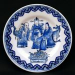 STUNNING CHINESE REPUBLIC QIANLONG NIAN ZHI FIGURAL PORCELAIN PLATE STUNNING CHINESE REPUBLIC QIANLONG NIAN ZHI FIGURAL PORCELAIN PLATE