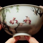 $25 Million For Yongzhengs Falangcai Masterpiece qianlong-bowl