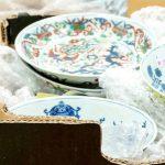 Antique Chinese Treasures Discovered in Regular Box of Pots Sell for £100,000 at Auction box